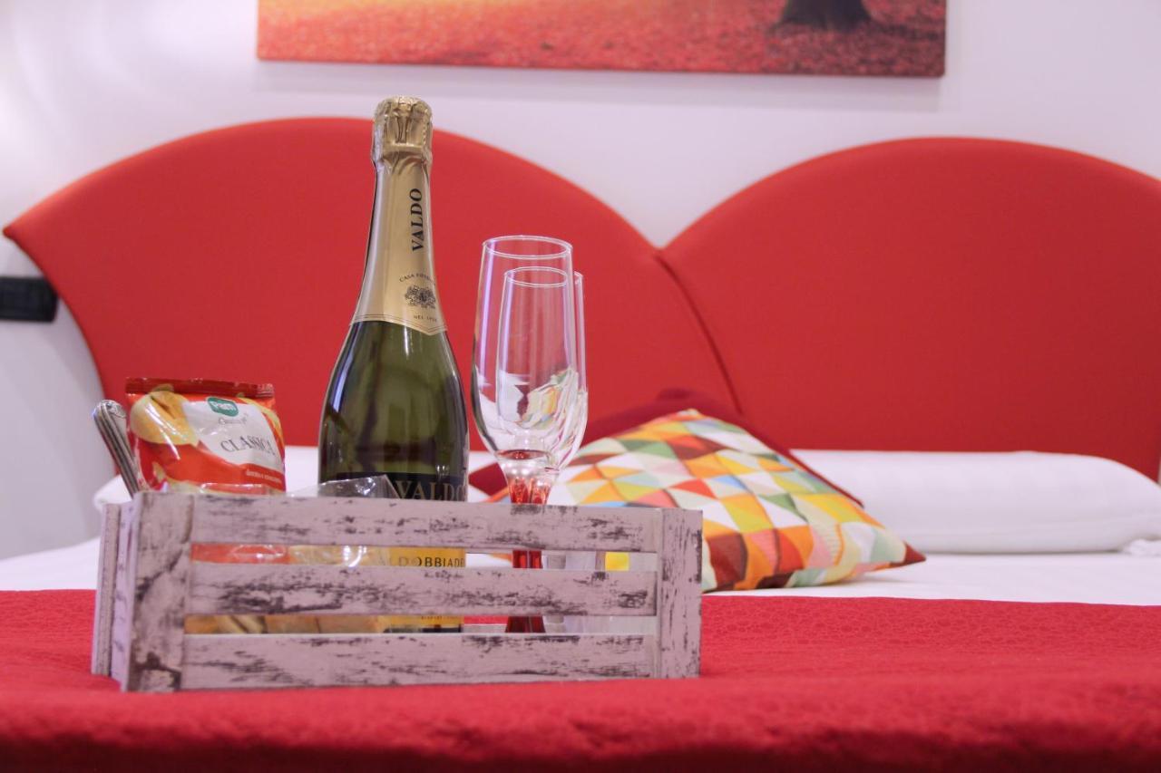Lorenz Suites Trastevere Hill Рим Екстериор снимка