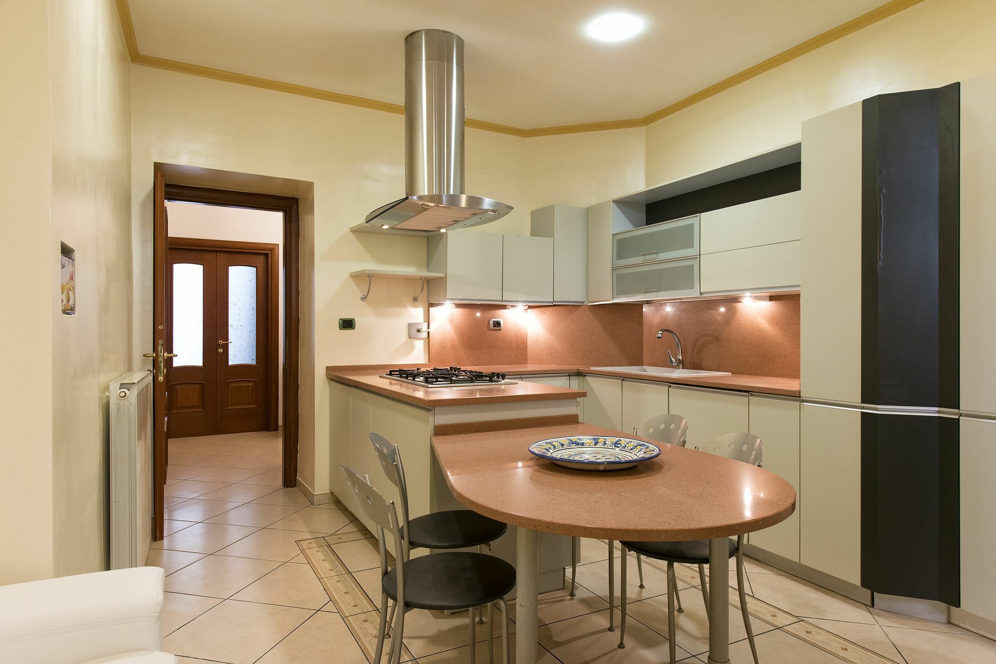 Lorenz Suites Trastevere Hill Рим Екстериор снимка